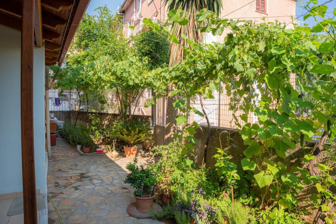Annas Apartment Sarandë Exterior foto